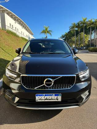 VOLVO XC40 2.0 T5 GASOLINA MOMENTUM AWD GEARTRONIC VOLVO XC40 2.0 T5 GASOLINA MOMENTUM AWD GEARTRONIC